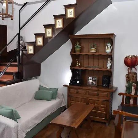 Apartamento 15th Century Palace With Beautiful Private Terrace *