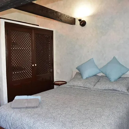 Apartamento 15th Century Palace With Beautiful Private Terrace *